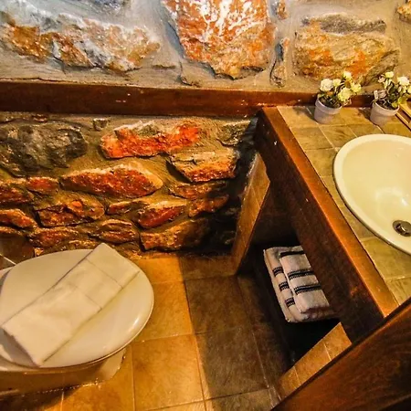 Chalet Charming 3-storey Loft With Fireplace *