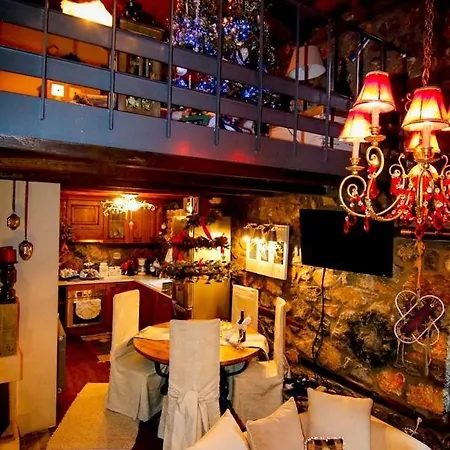 Charming 3-storey Loft With Fireplace Agios Athanasios (Pella)