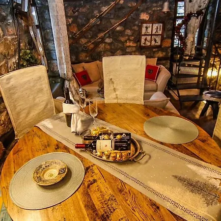 Chalet Charming 3-storey Loft With Fireplace
