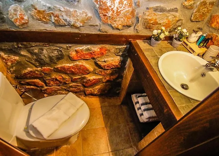 Chalet Charming 3-storey Loft With Fireplace *