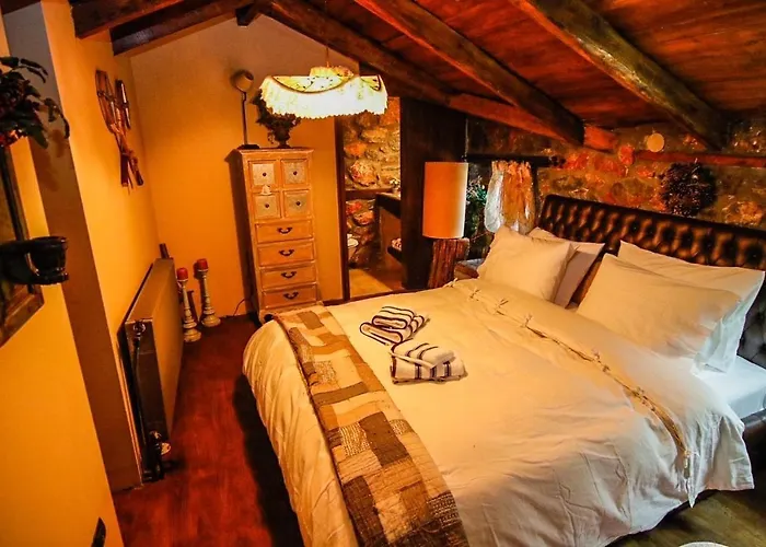 Charming 3-storey Loft With Fireplace Chalet *